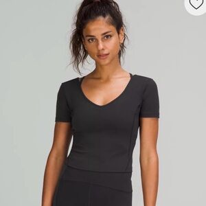 Lululemon align black tee size 2 NWT